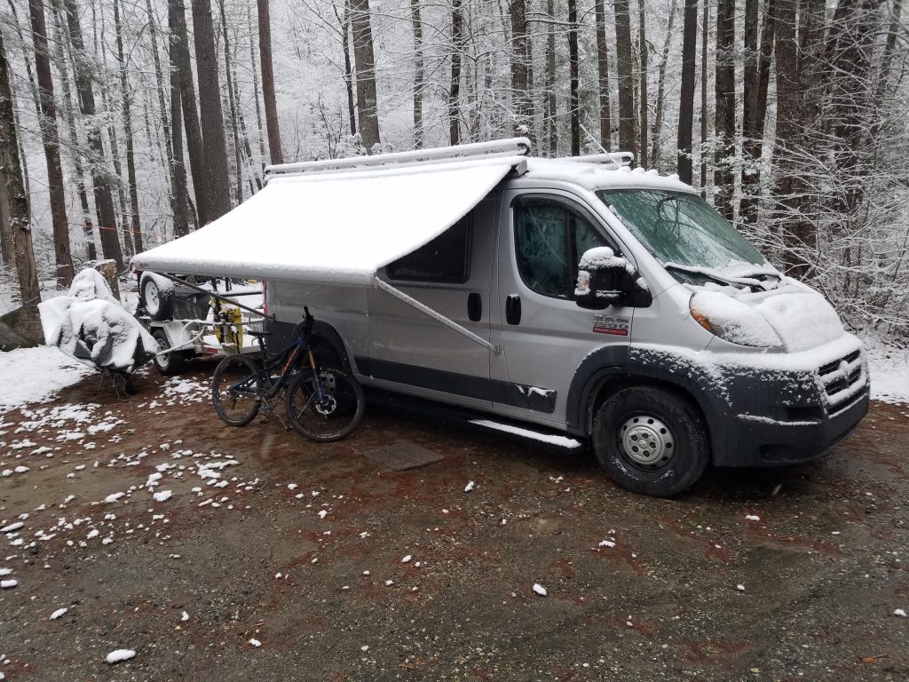 Winter outing in a camper van rental. 
